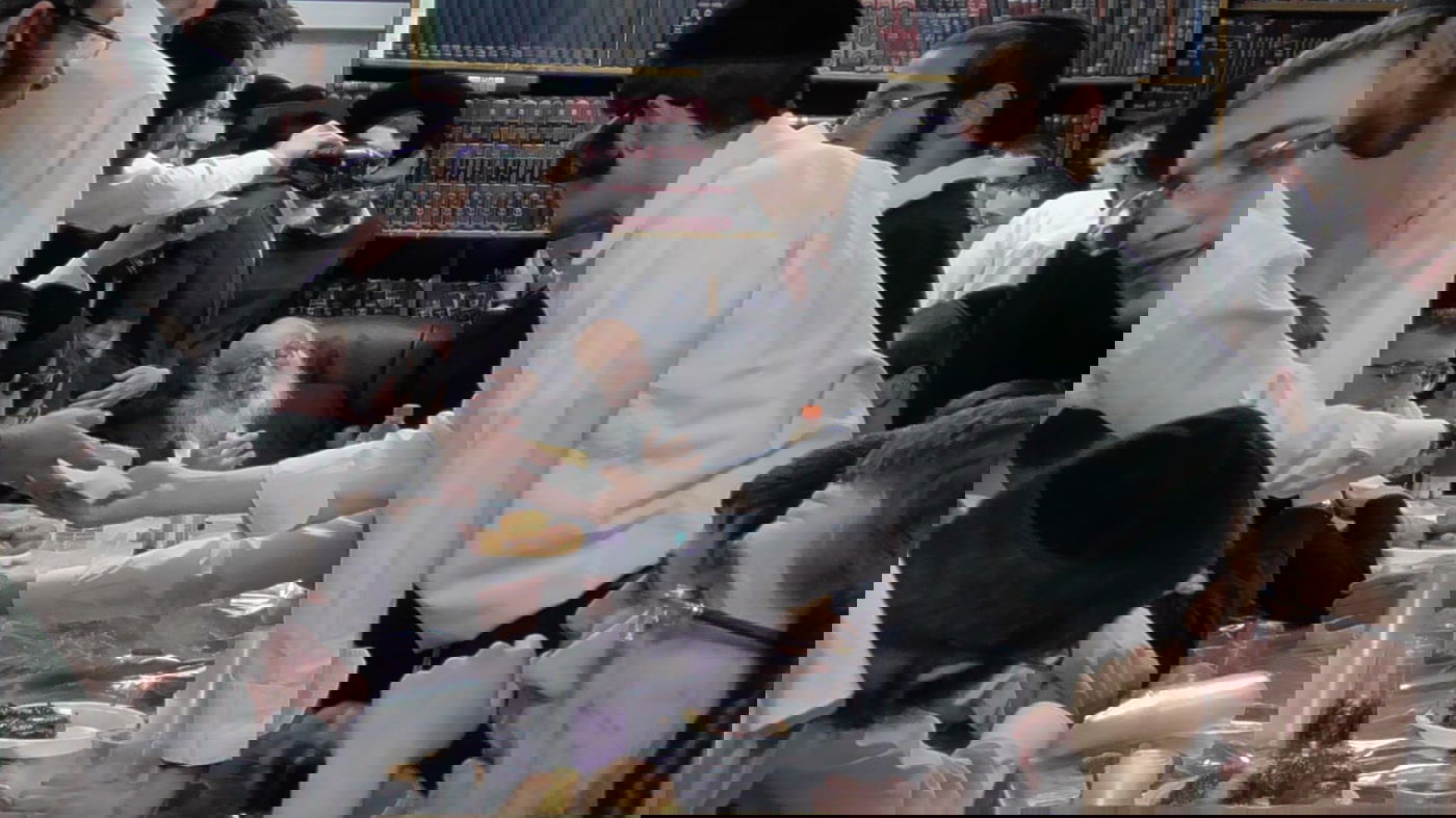 הגרב"ד במסיבת החנוכה