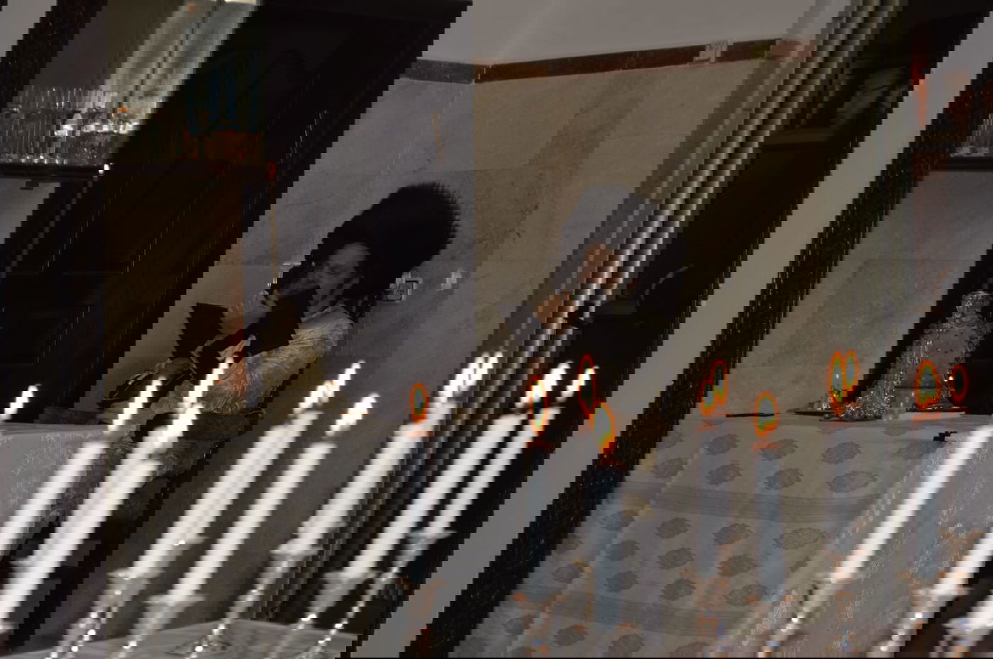 'טיש זאת חנוכה' בחצר הקודש נדבורנה - ביתר