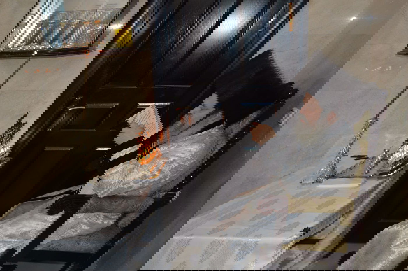 'טיש זאת חנוכה' בחצר הקודש נדבורנה - ביתר