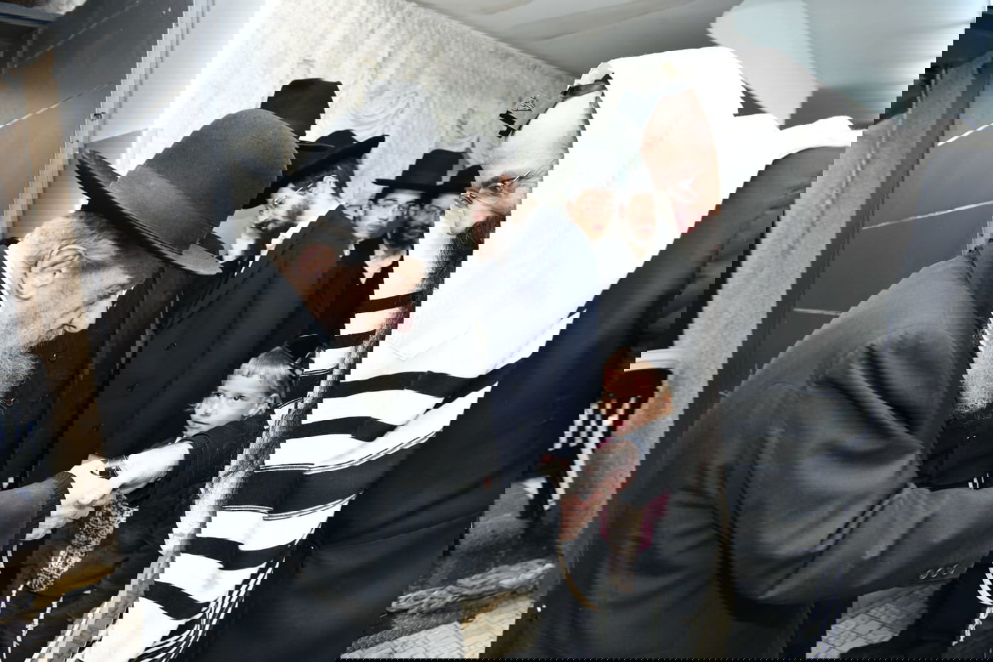 הגר"ד לנדו שימש כסנדק בברית לנין הרב גריינמן