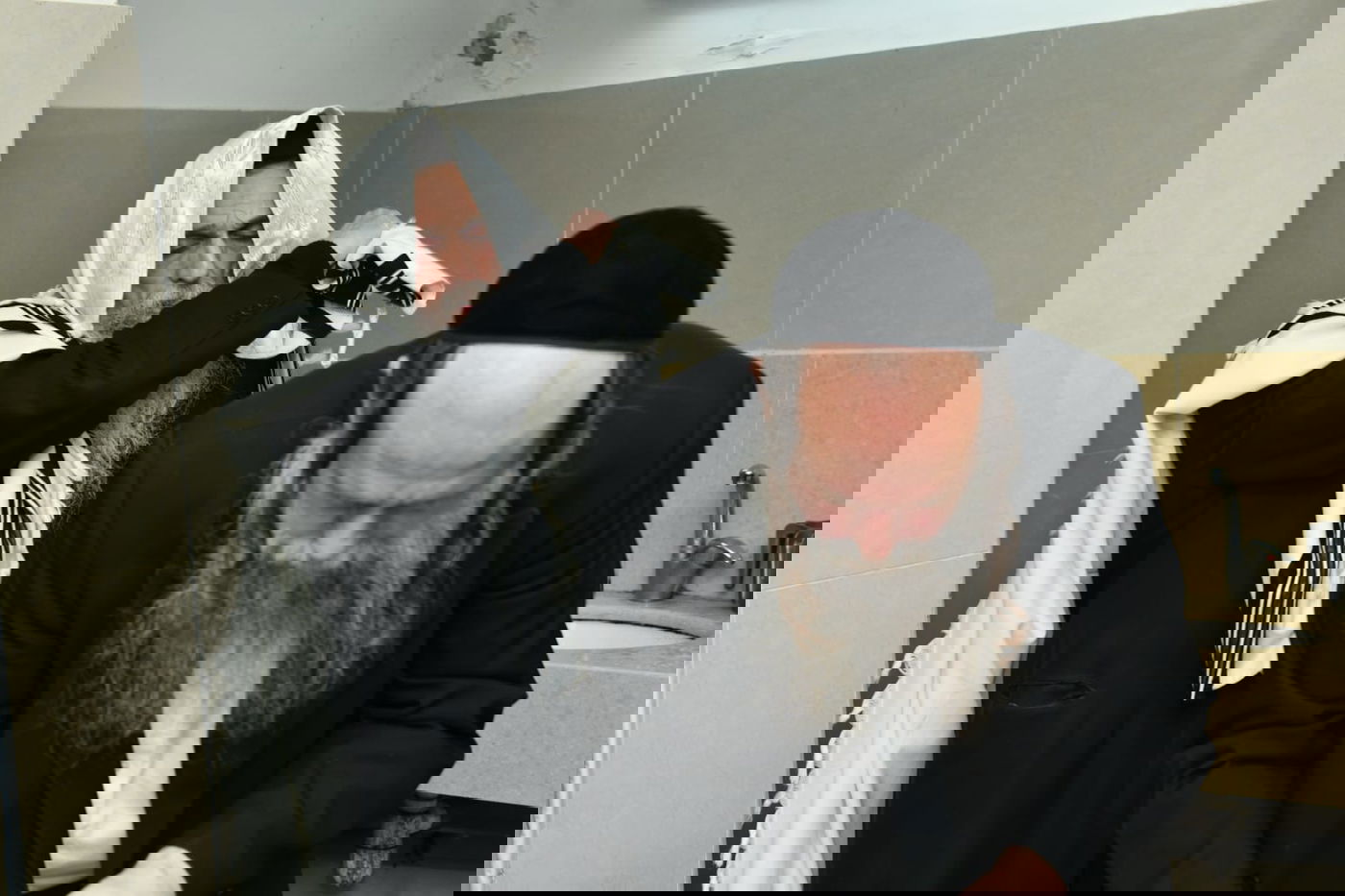 הגר"ד לנדו שימש כסנדק בברית לנין הרב גריינמן