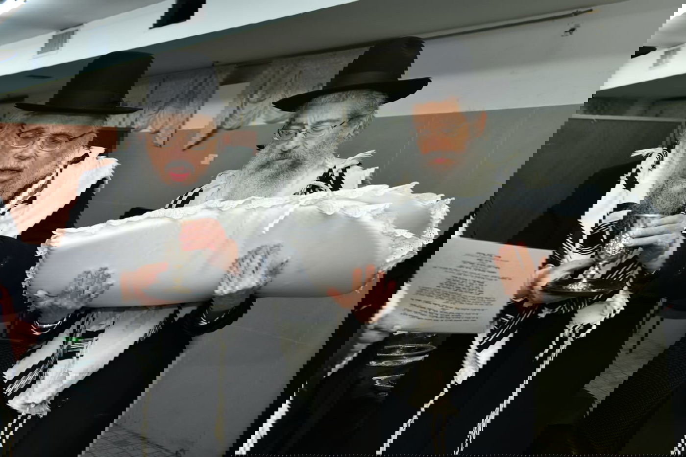 הגר"ד לנדו שימש כסנדק בברית לנין הרב גריינמן