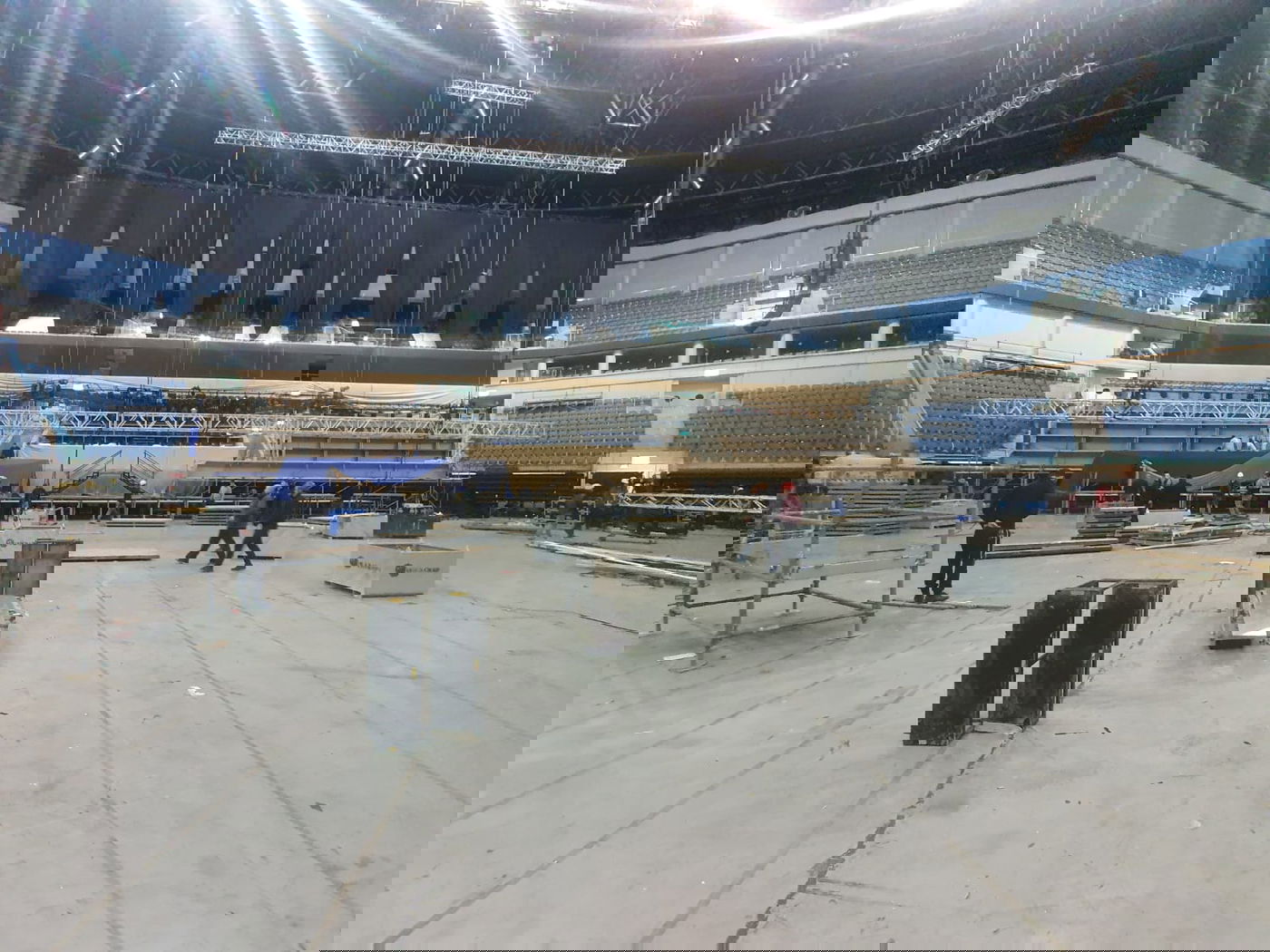 צפו: ההכנות האחרונות לסיום הש"ס המרכזי בירושלים