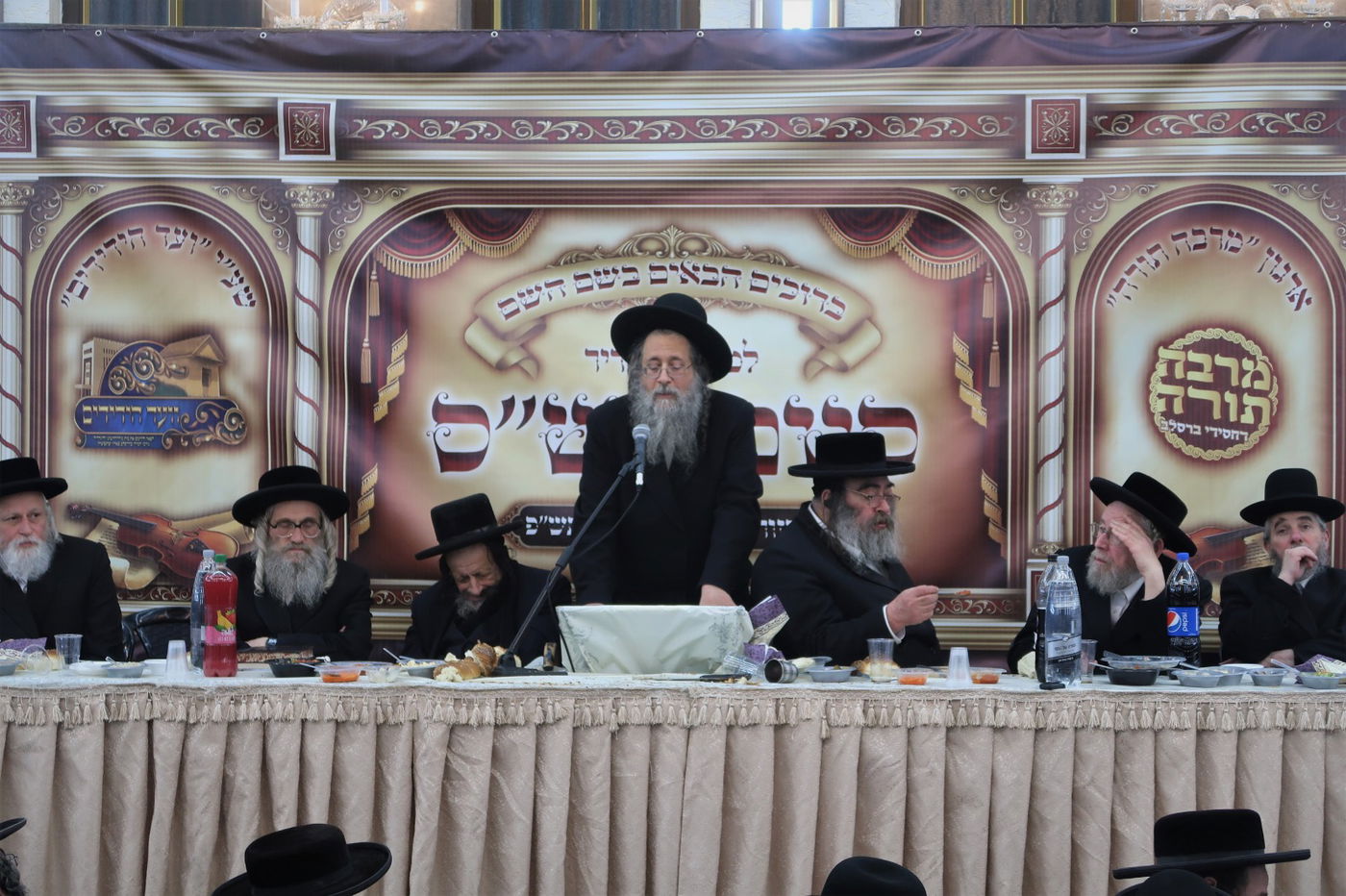 תיעוד: כך חגגו בברסלב את סיום הש"ס