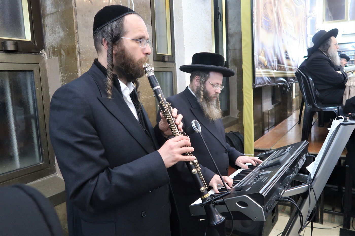 תיעוד: כך חגגו בברסלב את סיום הש"ס