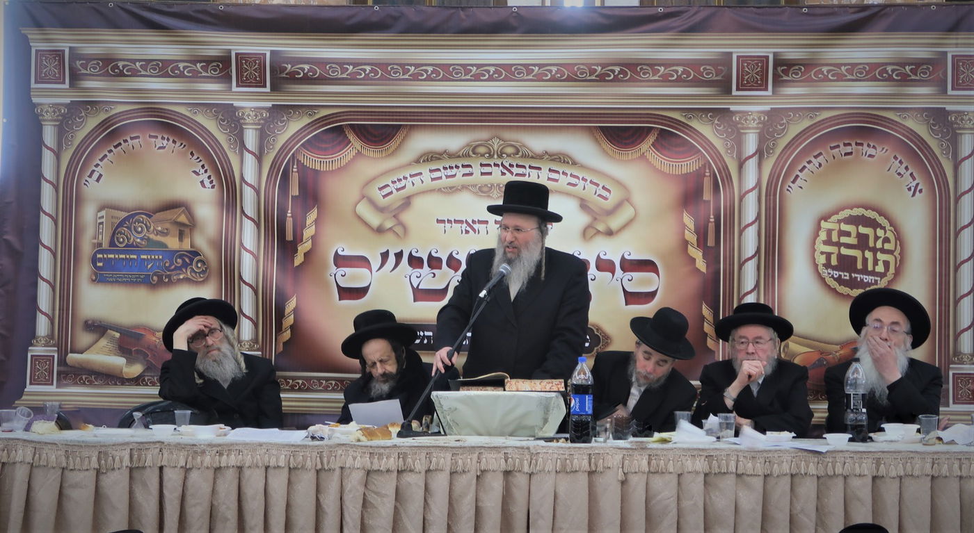 תיעוד: כך חגגו בברסלב את סיום הש"ס