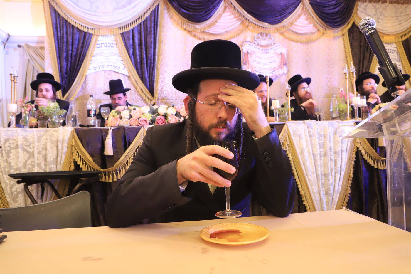 מעמד 'כבוד התורה' בישיבת 'מאירת עינים' - ברסלב