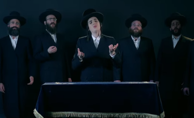 מוטי שטיינמץ מפתיע במחזמר ייחודי לסיום הש"ס