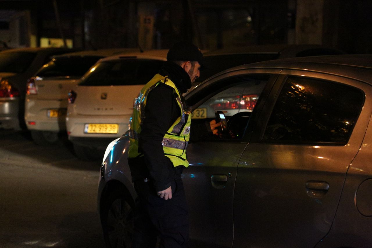 למרות מזג האוויר: המשטרה חילקה מאות דוחות