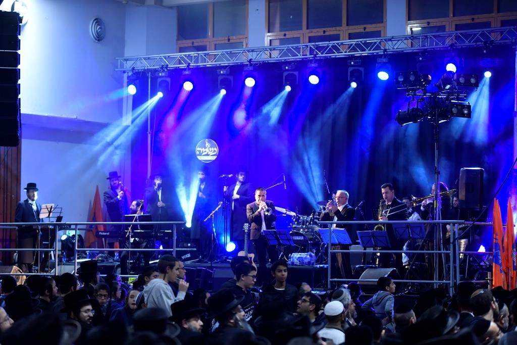 הראשל"צ הגר"י יוסף והאדמו"ר מצאנז ערכו סיום הש"ס