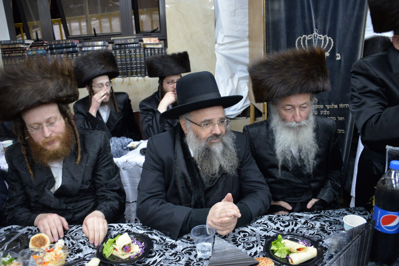 בבית המדרש 'היכל יצחק' - ספינקא סיימו ש"ס