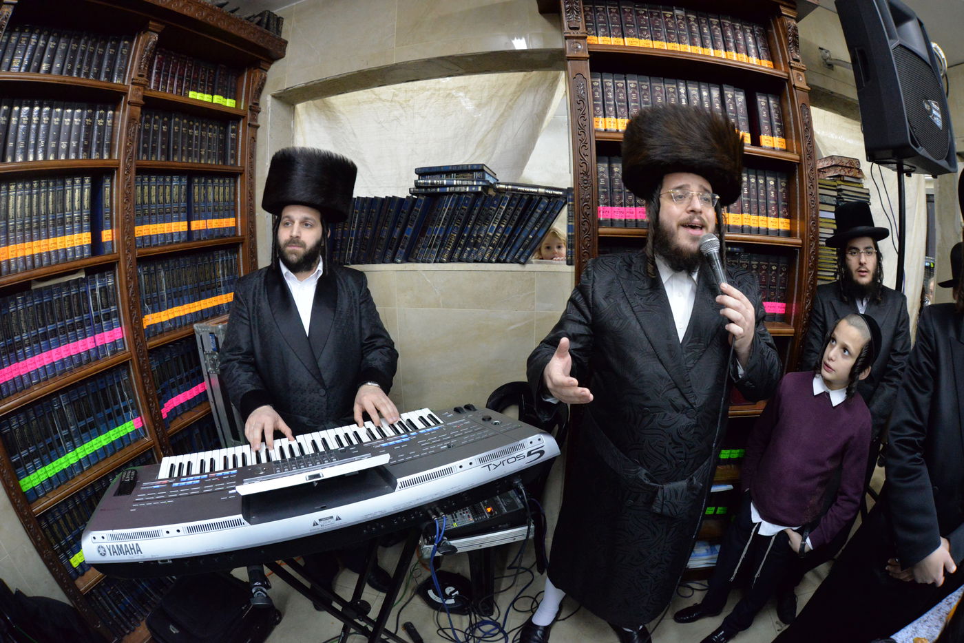 בבית המדרש 'היכל יצחק' - ספינקא סיימו ש"ס