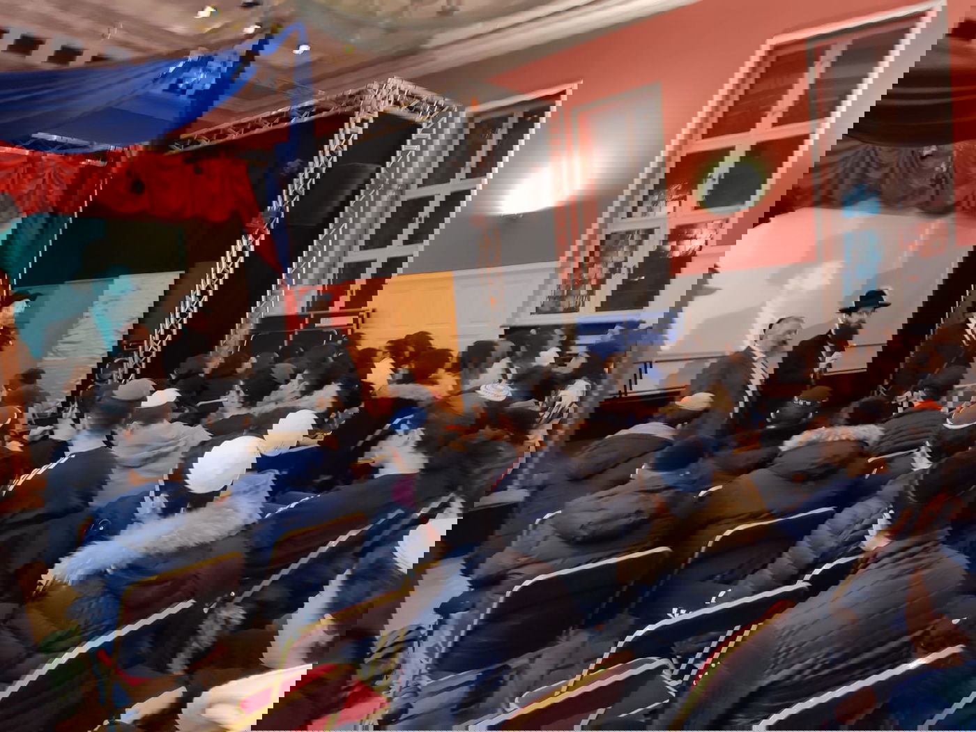 הרב הראשי: "התשובה לאנטישמיות - קביעת זמן לתורה"