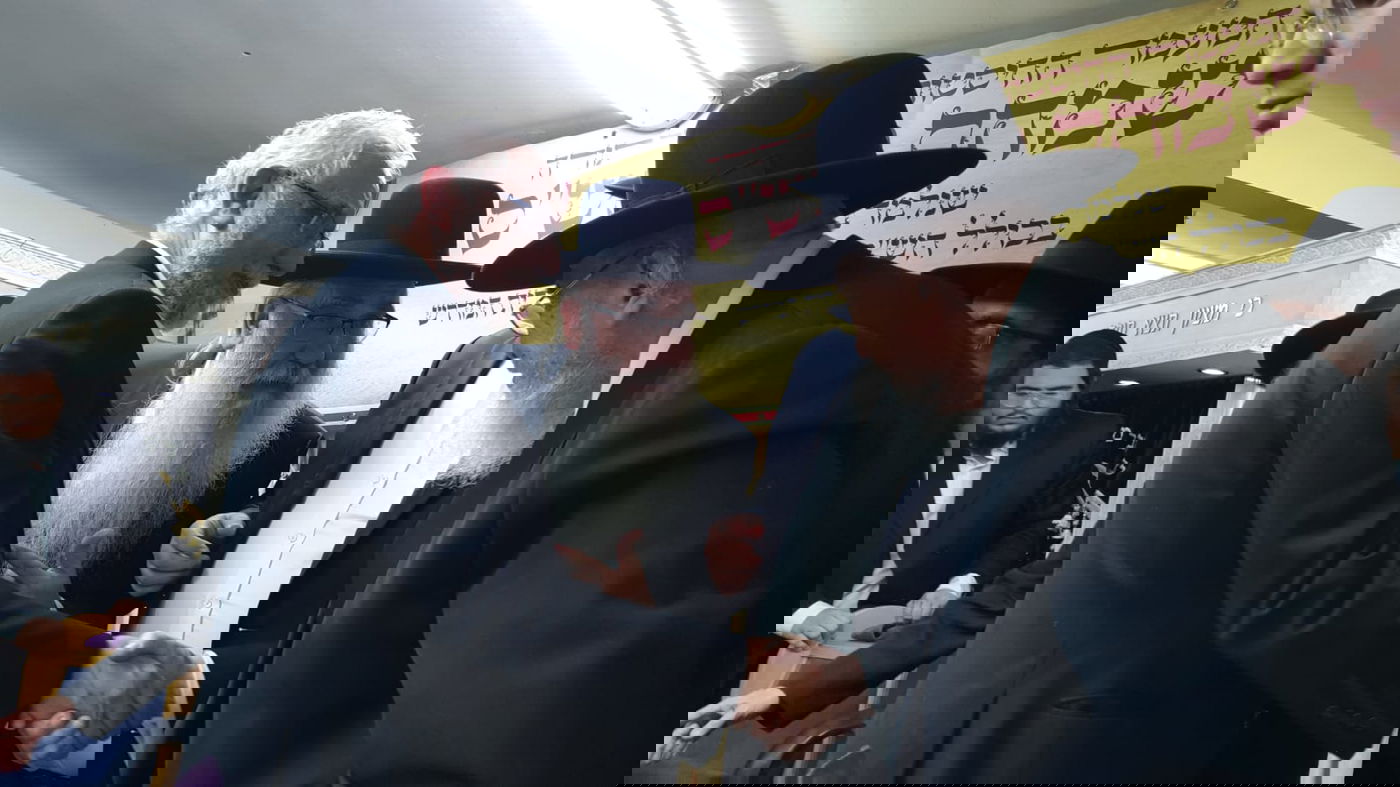 ר' בנימין הצדיק: "אני רק תלמיד בישיבת מיר"