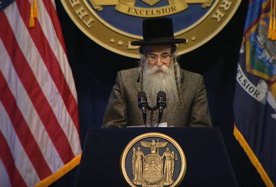 האדמו"ר מקאסאן נאם בפני המושל: לא אשכח את האימה