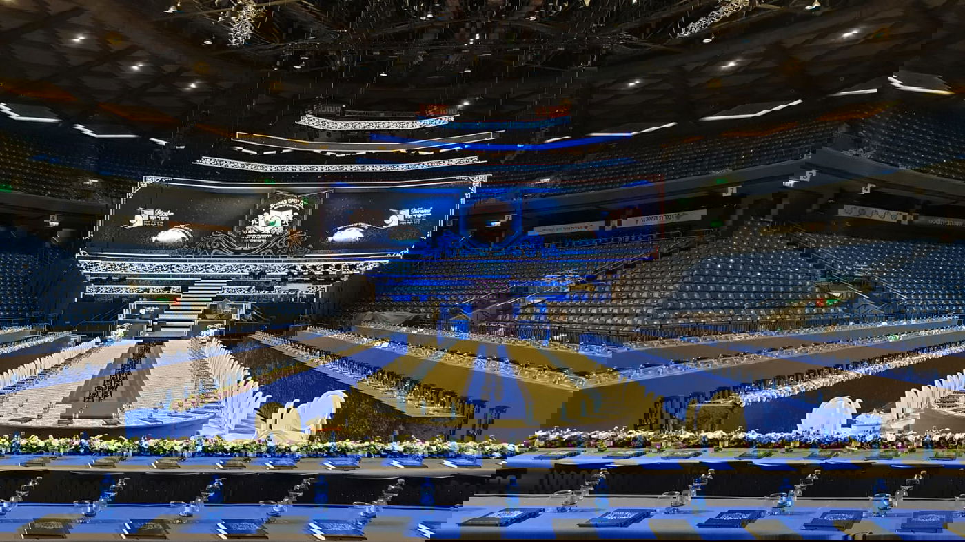 אלפים ב'יד אליהו': מעמד סיום הש"ס הגדול בישראל • צפו