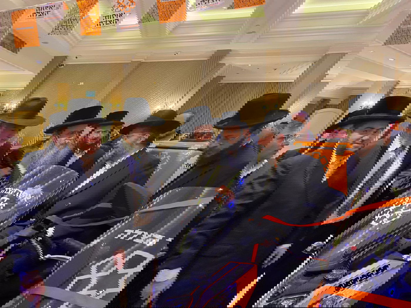 מצילי החיים של איחוד הצלה - בני ברק חגגו 'סיום הש"ס'