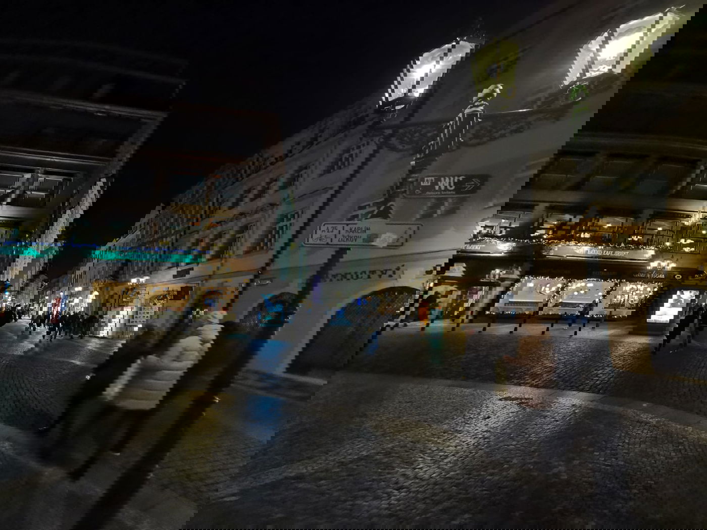 טיול דרך עדשת המצלמה לפראג הקסומה