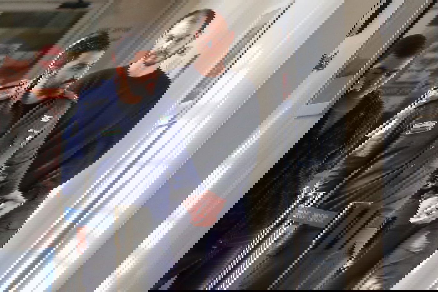 מחוץ לבית המשפט: מהומות בדיון על האנרכיסט,יונתן פולק