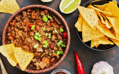 תבשיל צ'ילי קון קרנה פיקנטי בסטייל מקסיקני