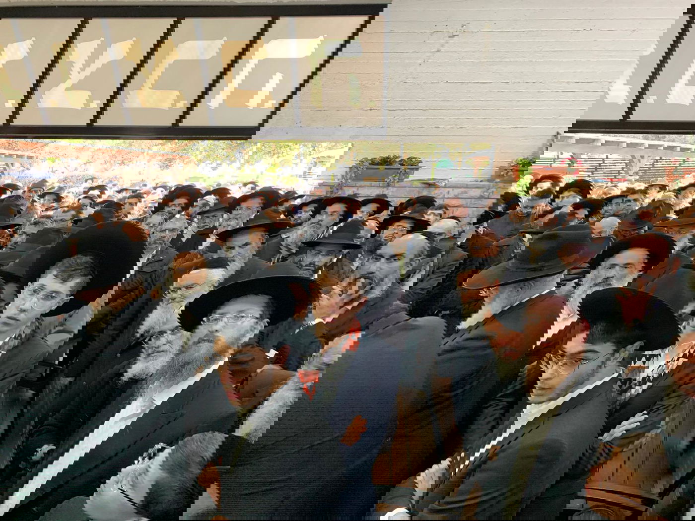 תיעוד: אשדוד נפרדה מהגאון רבי אברהם עמר זצ"ל