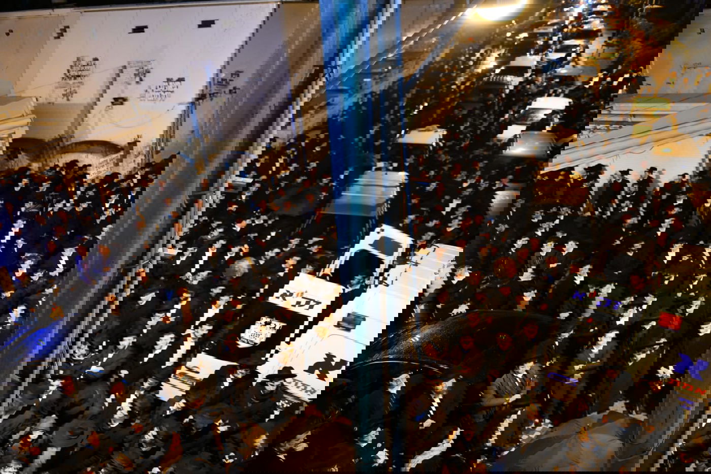 מסע הלווית הרבנית צפורה שפירא ע"ה. צפו