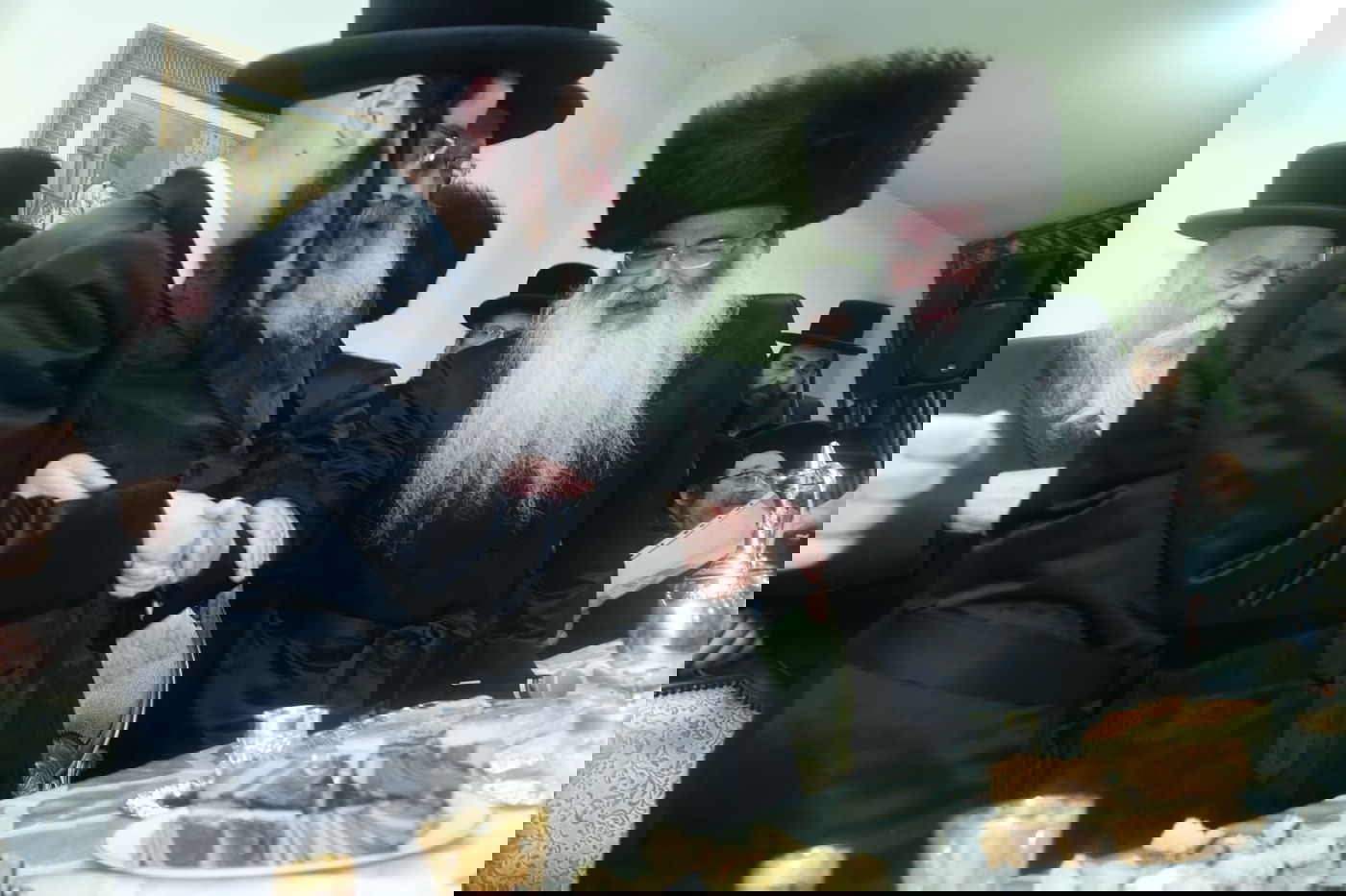 בבית האדמו"ר זצוק"ל: נכדת ראשי הישיבות התארסה