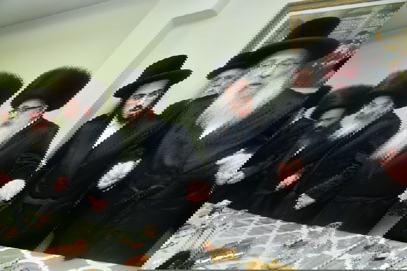 בבית האדמו"ר זצוק"ל: נכדת ראשי הישיבות התארסה