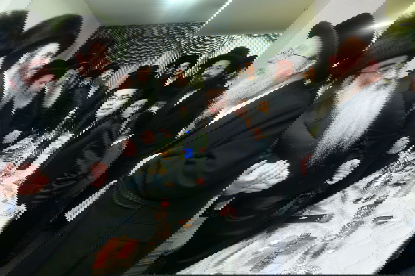 בבית האדמו"ר זצוק"ל: נכדת ראשי הישיבות התארסה