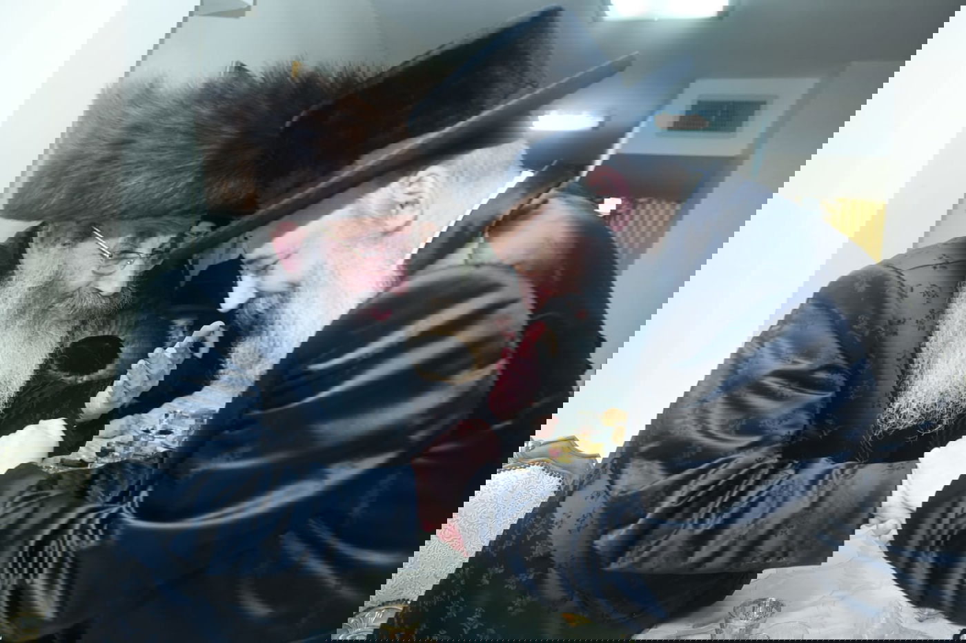 בבית האדמו"ר זצוק"ל: נכדת ראשי הישיבות התארסה