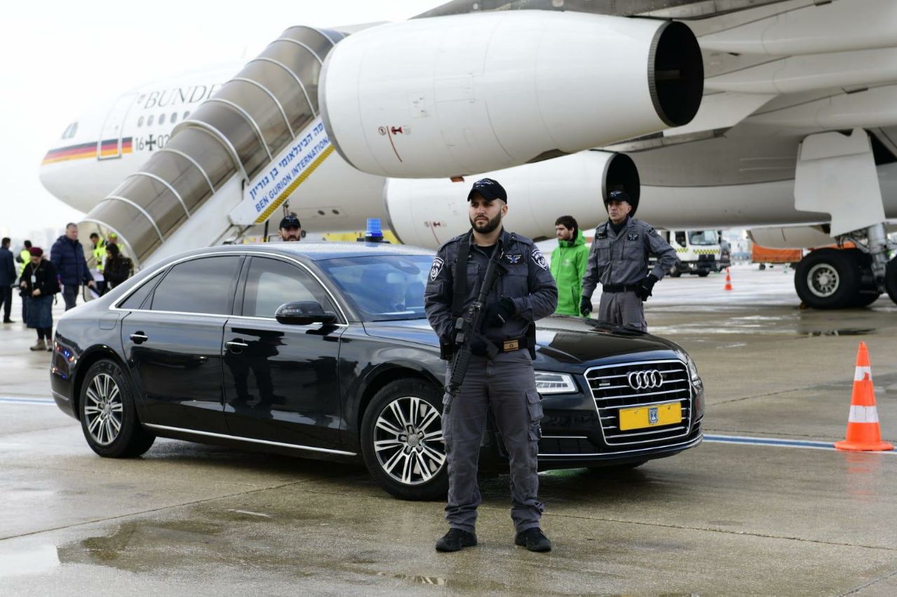 היערכות המשטרה; בנתב"ג ובירושלים