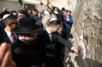 נשיא אוקראינה ולדימיר זלנסקי ביקר בכותל המערבי • תיעוד