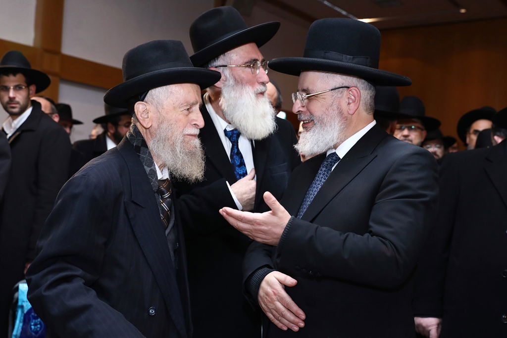 חבר המועצת חיתן את בתו, כולם התייצבו • צפו