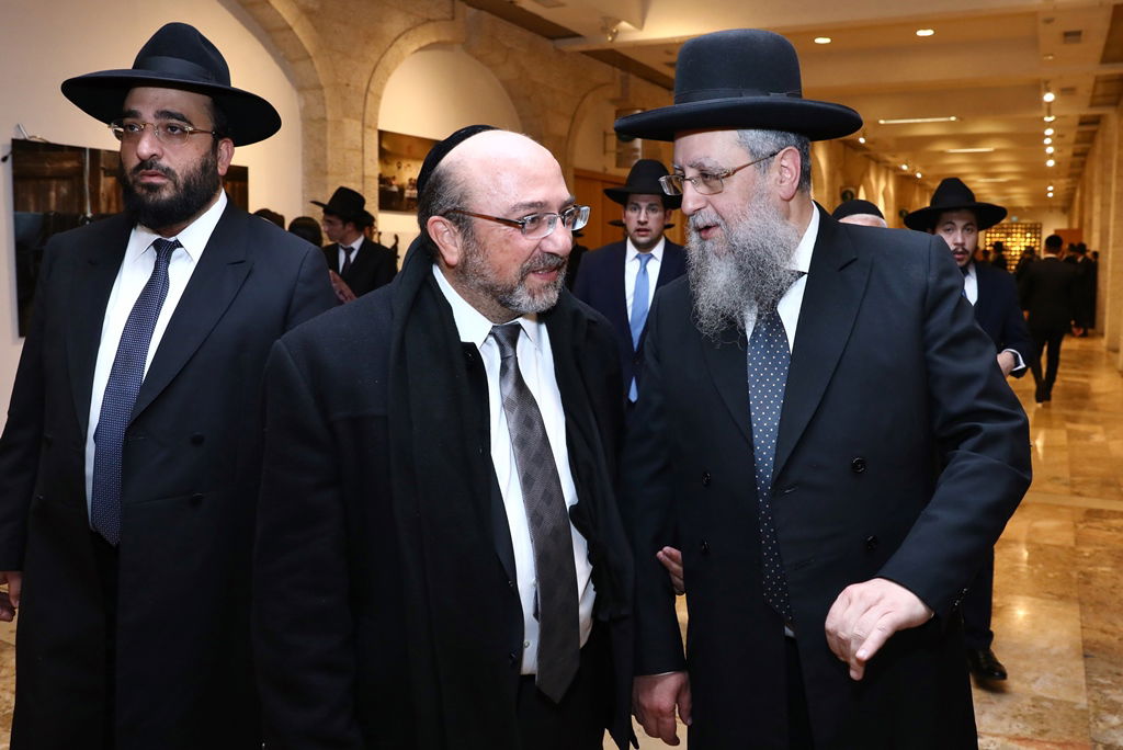 חבר המועצת חיתן את בתו, כולם התייצבו • צפו