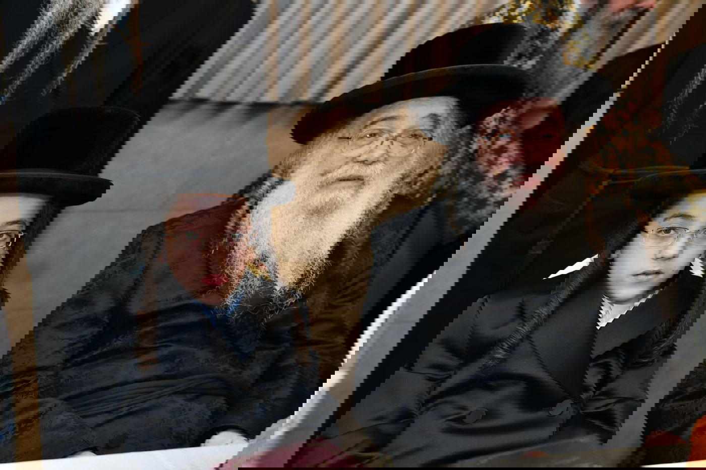 האדמו"ר מלייפניק ערך בר מצווה לבן זקוניו