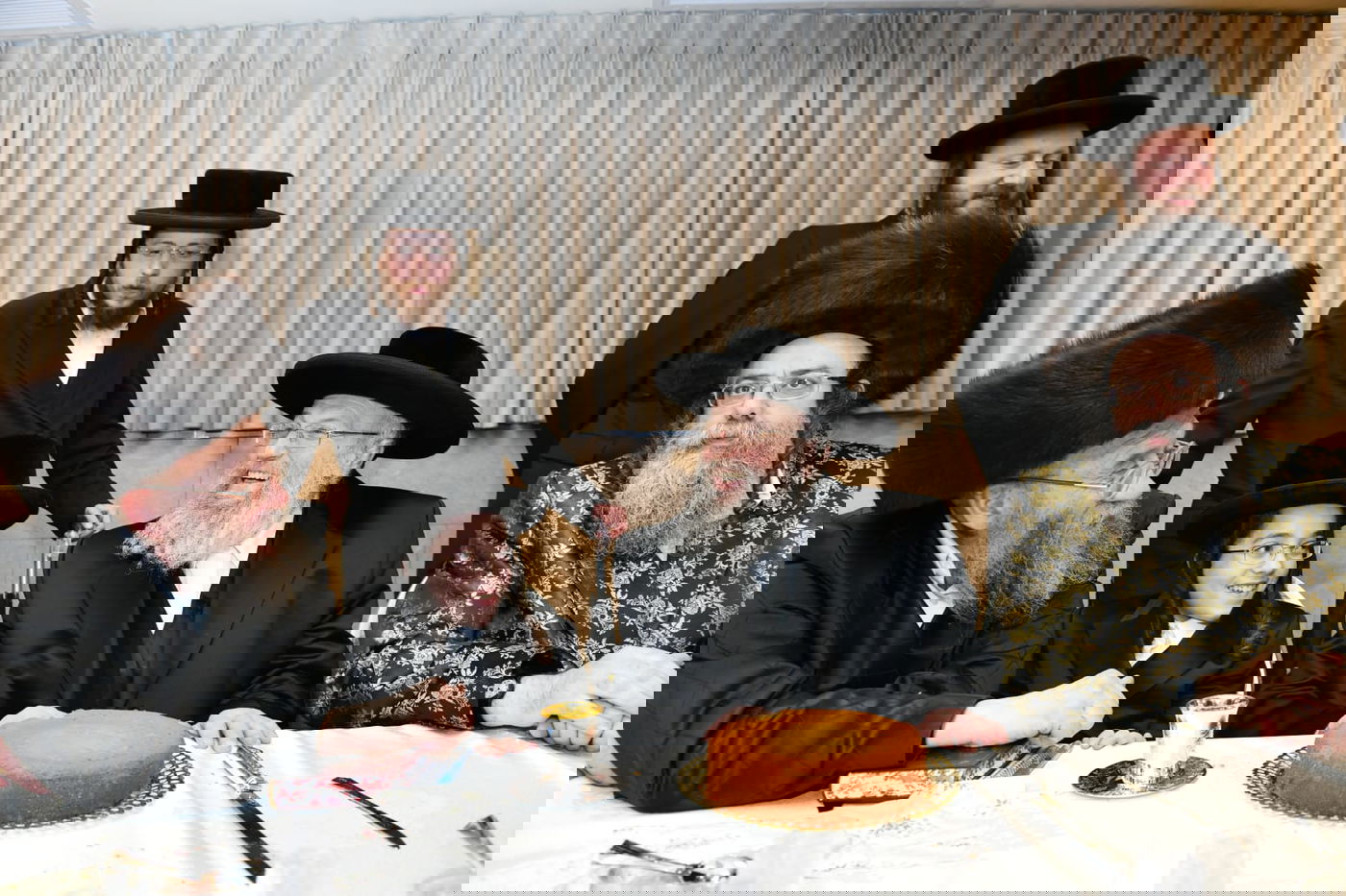 האדמו"ר מלייפניק ערך בר מצווה לבן זקוניו