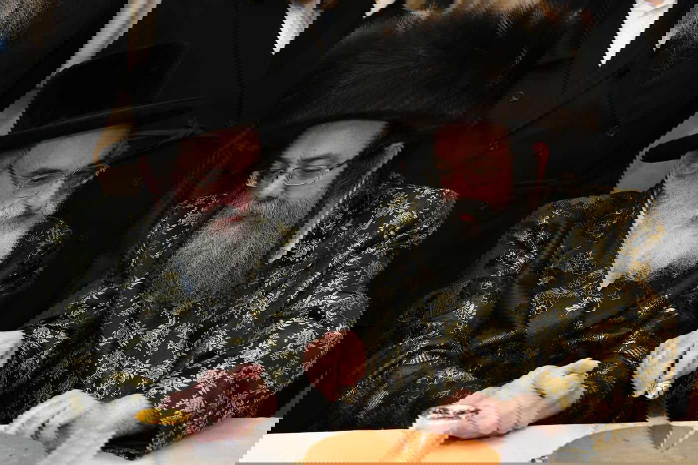 האדמו"ר מלייפניק ערך בר מצווה לבן זקוניו