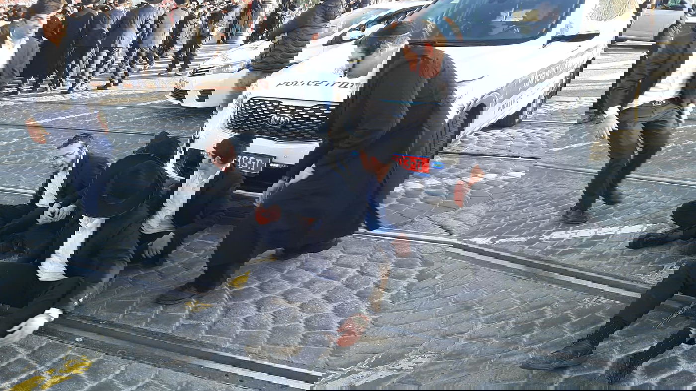 בואש ועצורים: 'הפלג' חסם את התנועה בירושלים