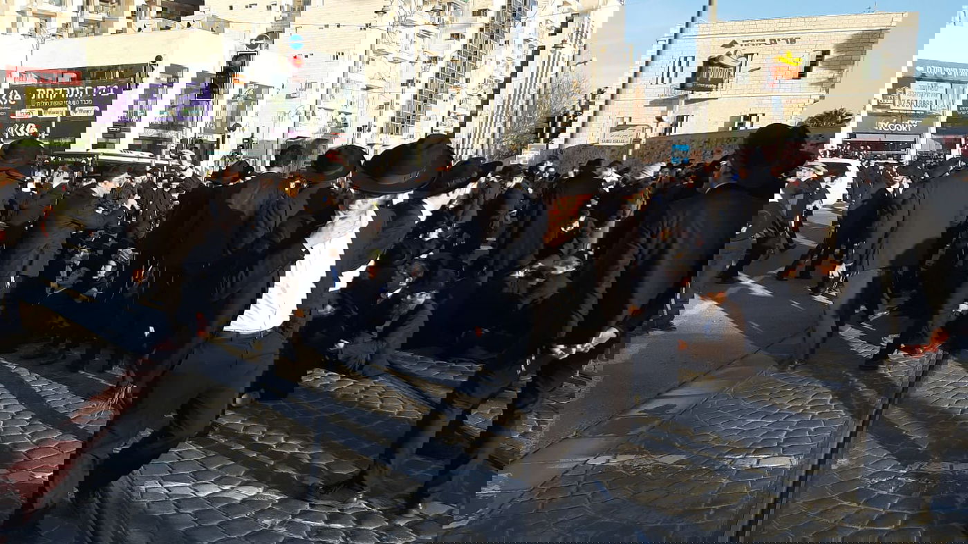 בואש ועצורים: 'הפלג' חסם את התנועה בירושלים