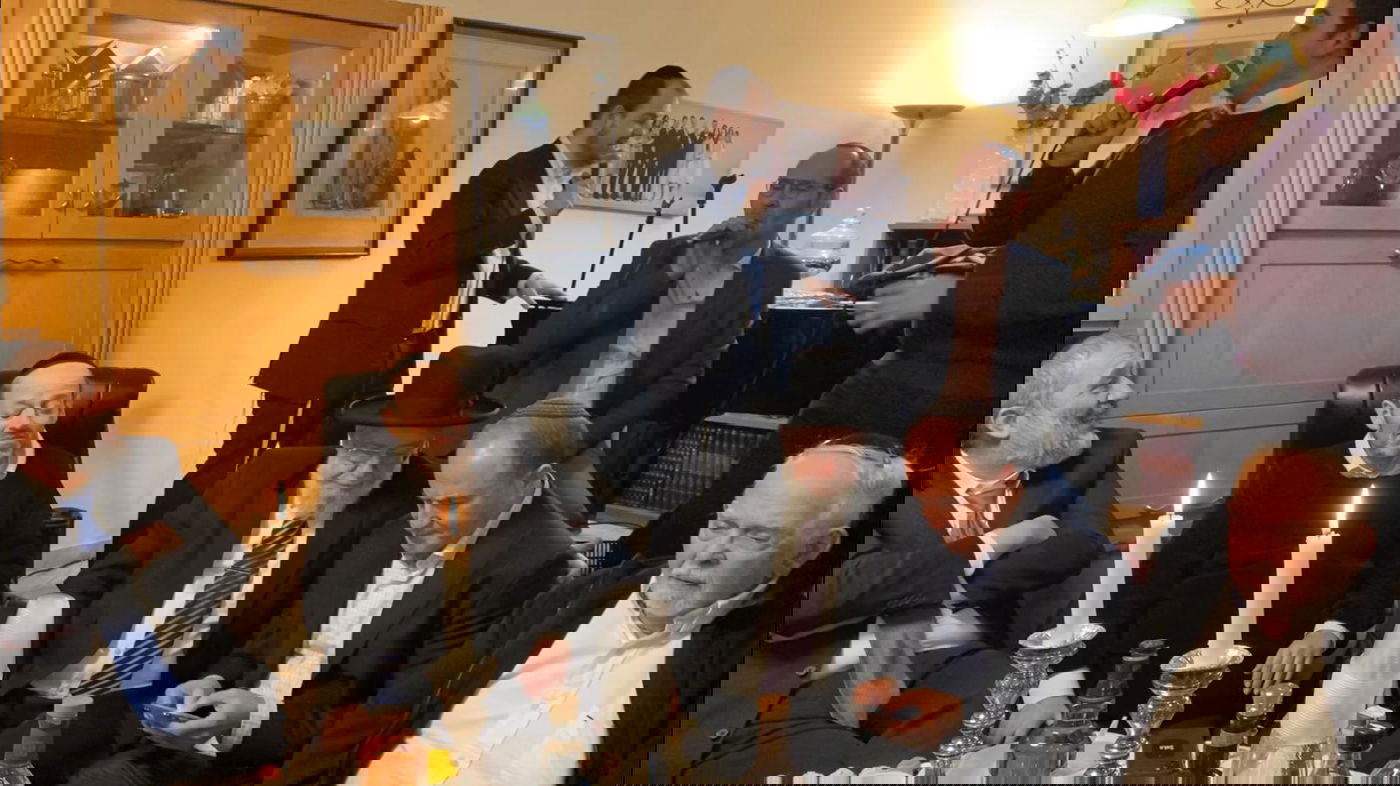 בבית של דדי גראוכר: אריה דרעי ומשה ליאון בדואט • צפו