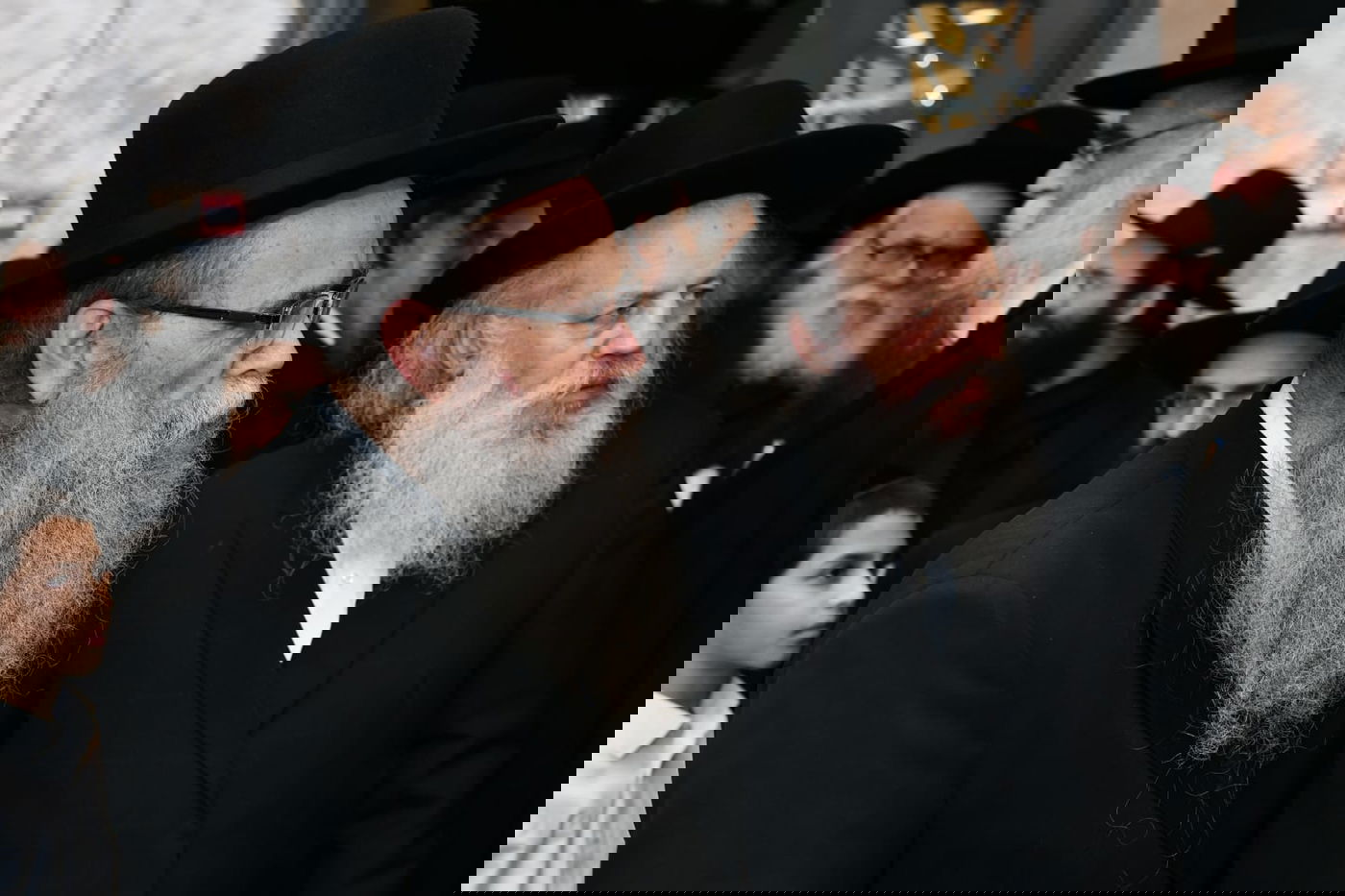 שמחת תלמידי החזון איש: רב הקהילה חיתן