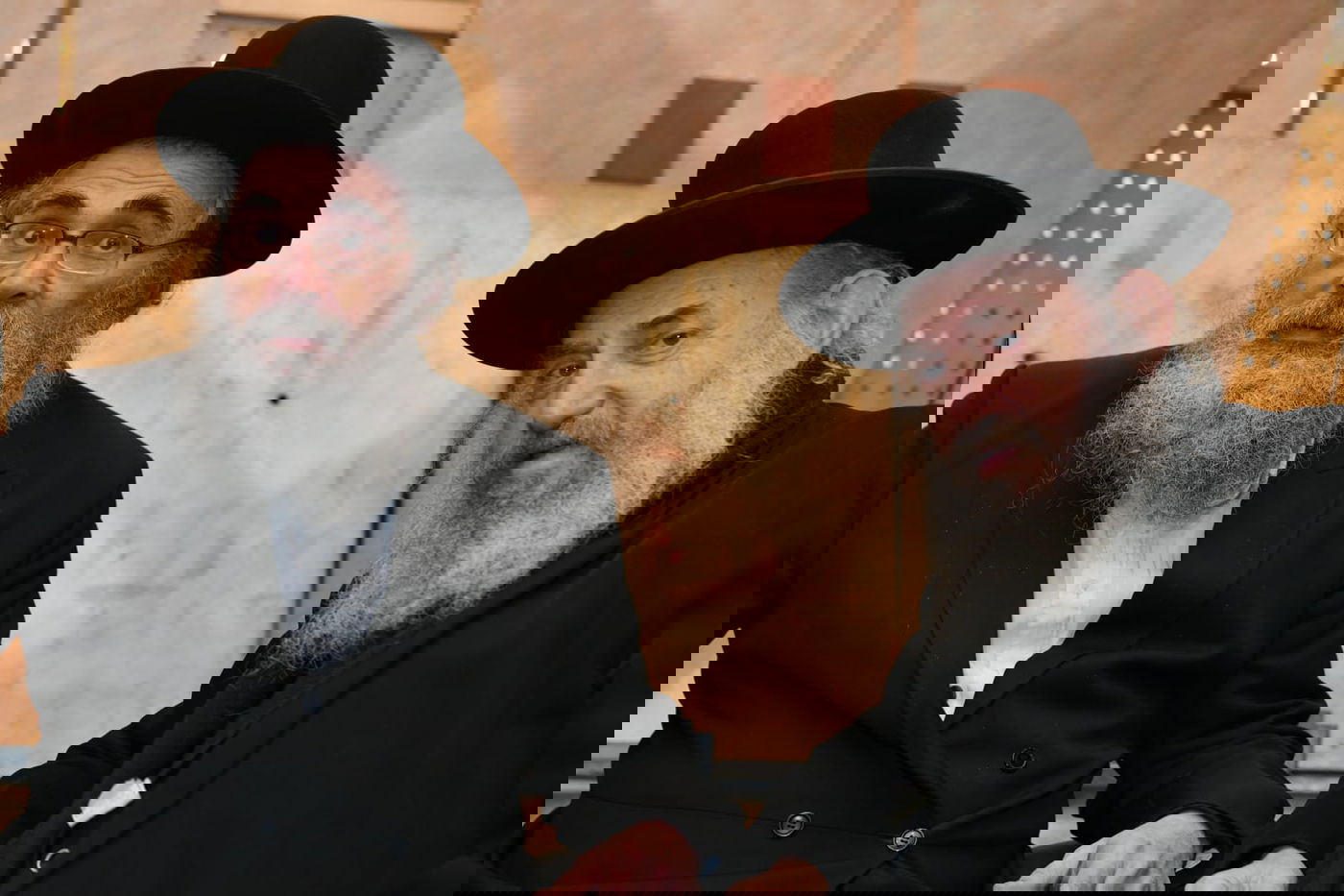 שמחת תלמידי החזון איש: רב הקהילה חיתן