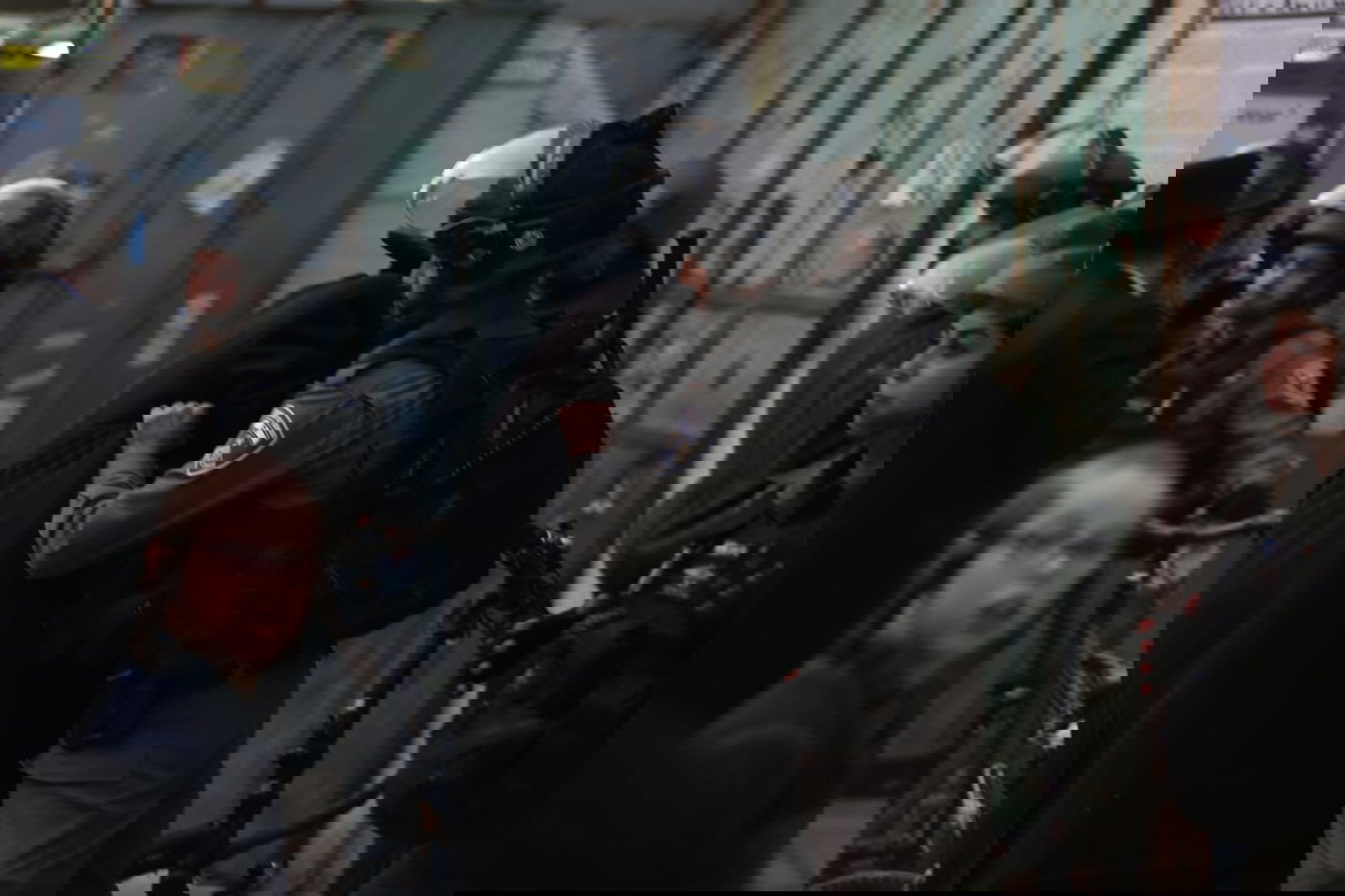 מהומות קשות: המשטרה פשטה על מחסני "העדה החרדית-פלסטינית"