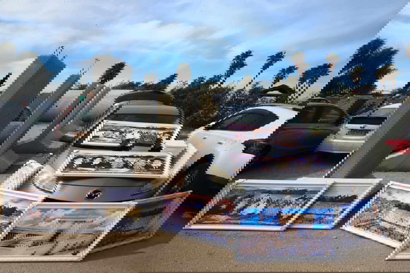 ערב ההילולא: התפילות על ציון הבבא סאלי