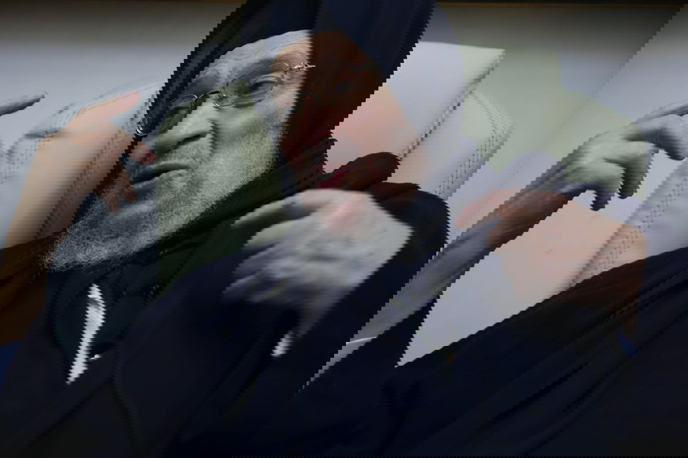 ערב ההילולא: התפילות על ציון הבבא סאלי