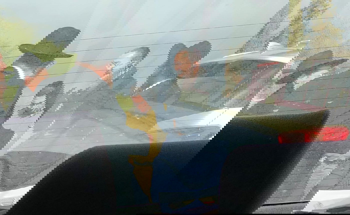 טומבק בדרך לכלא צבאי