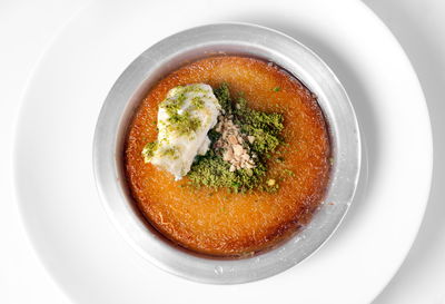 כנאפה - הקינוח הערבי האולטימטיבי שכולם מכינים עכשיו