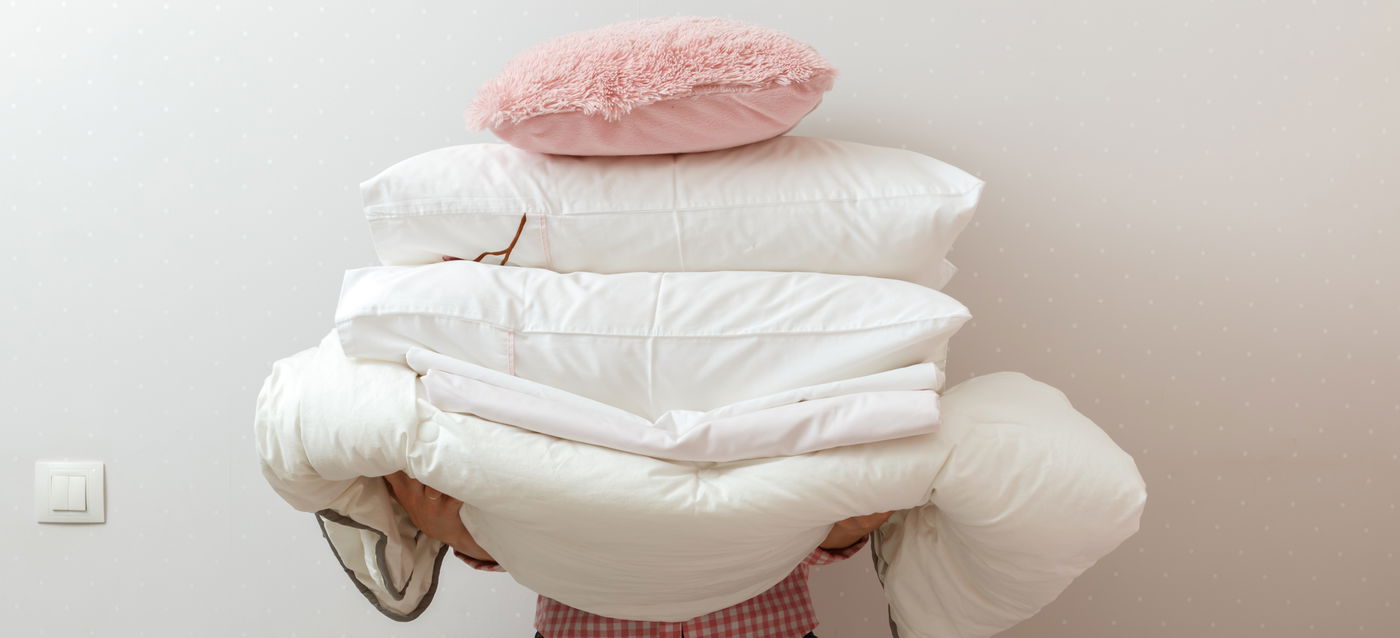 אל תחכו לערב פסח: כך תכבסו כריות - ביד או במכונה