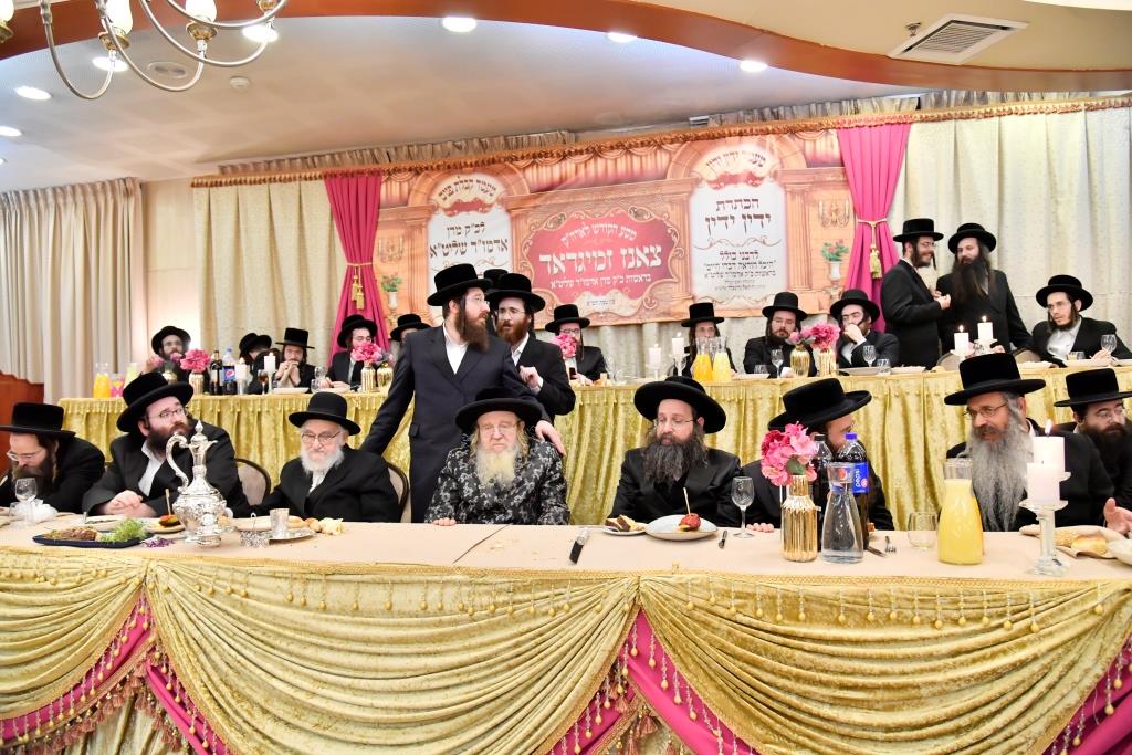 בהשתתפות הרבי: בצאנז ז'מיגראד ערכו מעמד 'כבוד התורה'