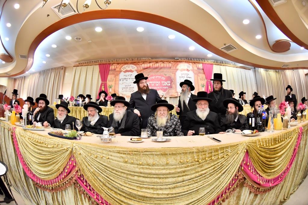 בהשתתפות הרבי: בצאנז ז'מיגראד ערכו מעמד 'כבוד התורה'